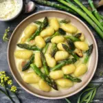 Gnocchi mit grünem Spargel