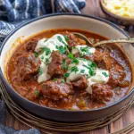 Rindergulasch Rezept mit RotTraubensaft - ganz zart wie von Oma